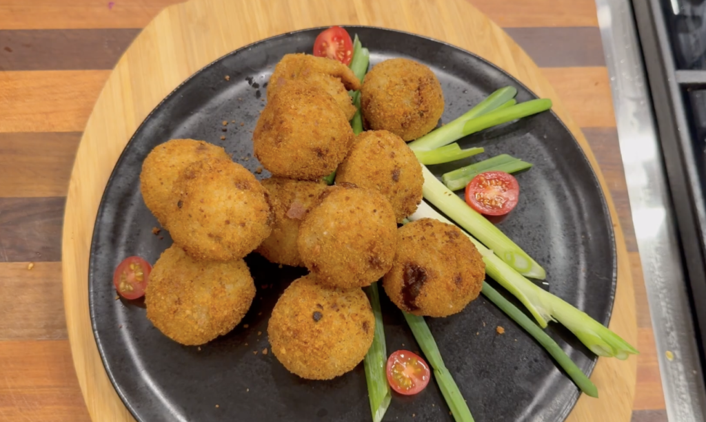 Vegan Arancini That Even Meat Lovers Will Crave: Crispy Vegan Keema Rice Balls
